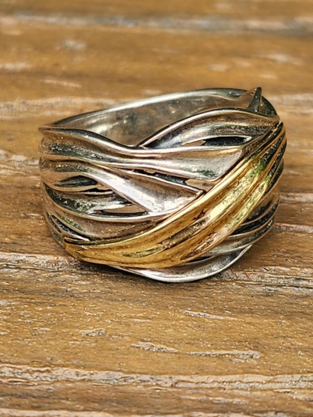 PZ ISRAEL Wide Natural Wavy Twist Band Two-Tone RING, size 8